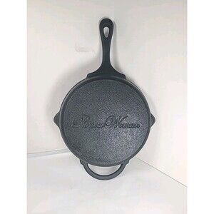 PIONEER WOMAN Cast Iron Skillet Double Spout 8"